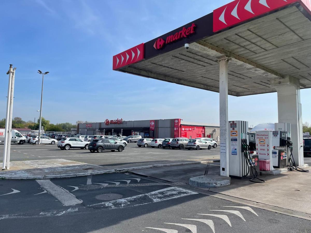 Studio Petit Plus Gaming ! Calais Exterior photo